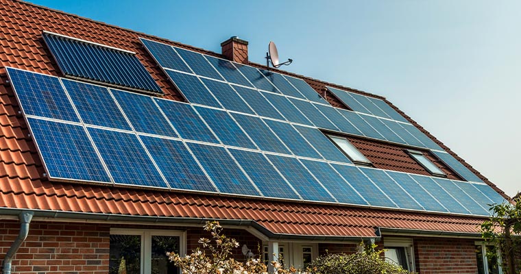 zonnepanelen plaatsen